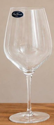 Red Wine glass, alternate photo